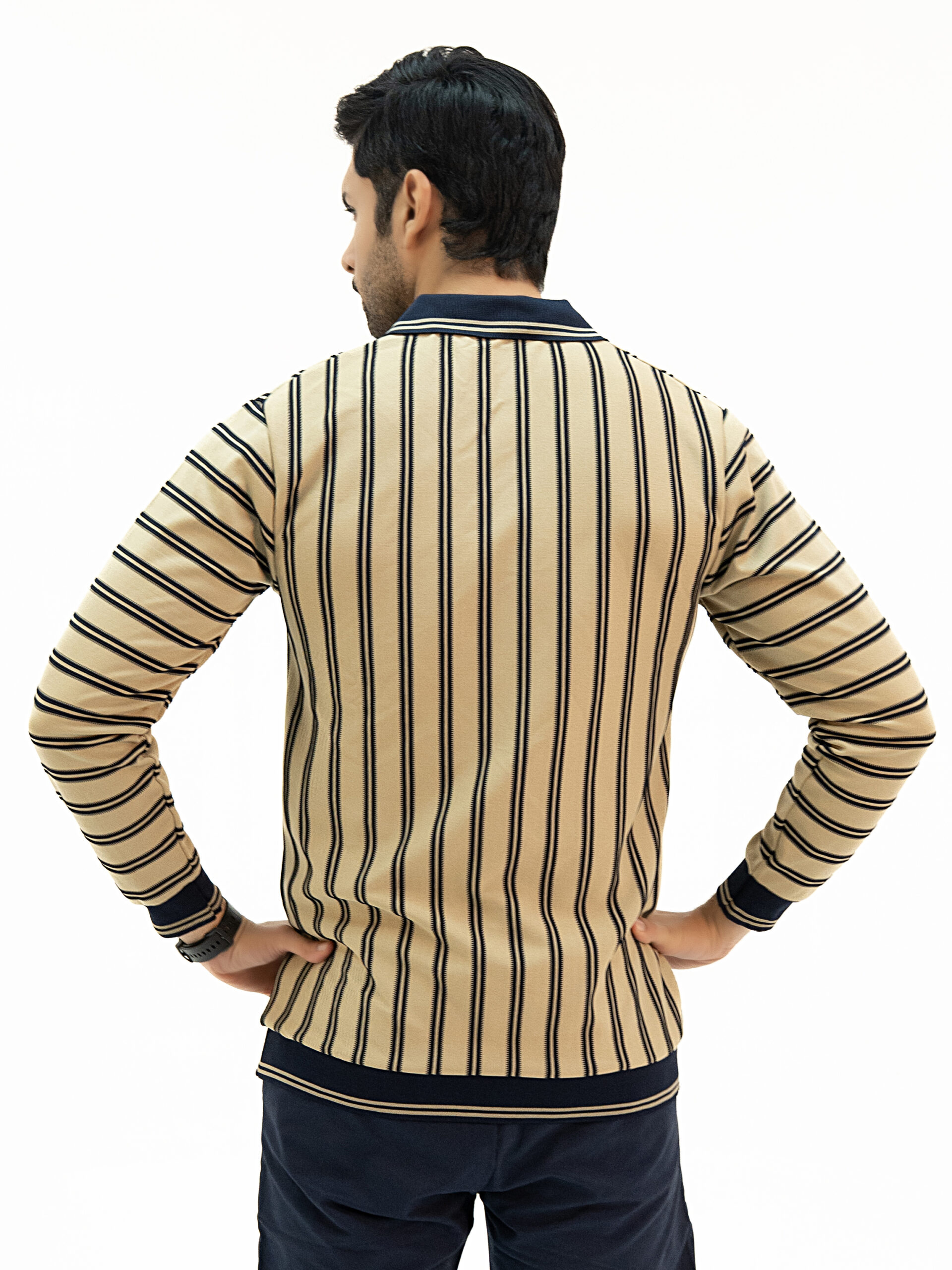 04 Men’s Full Sleeve Sweatshirt with Collar & Zip – Premium Winter Wear OLD MONEY - Image 3