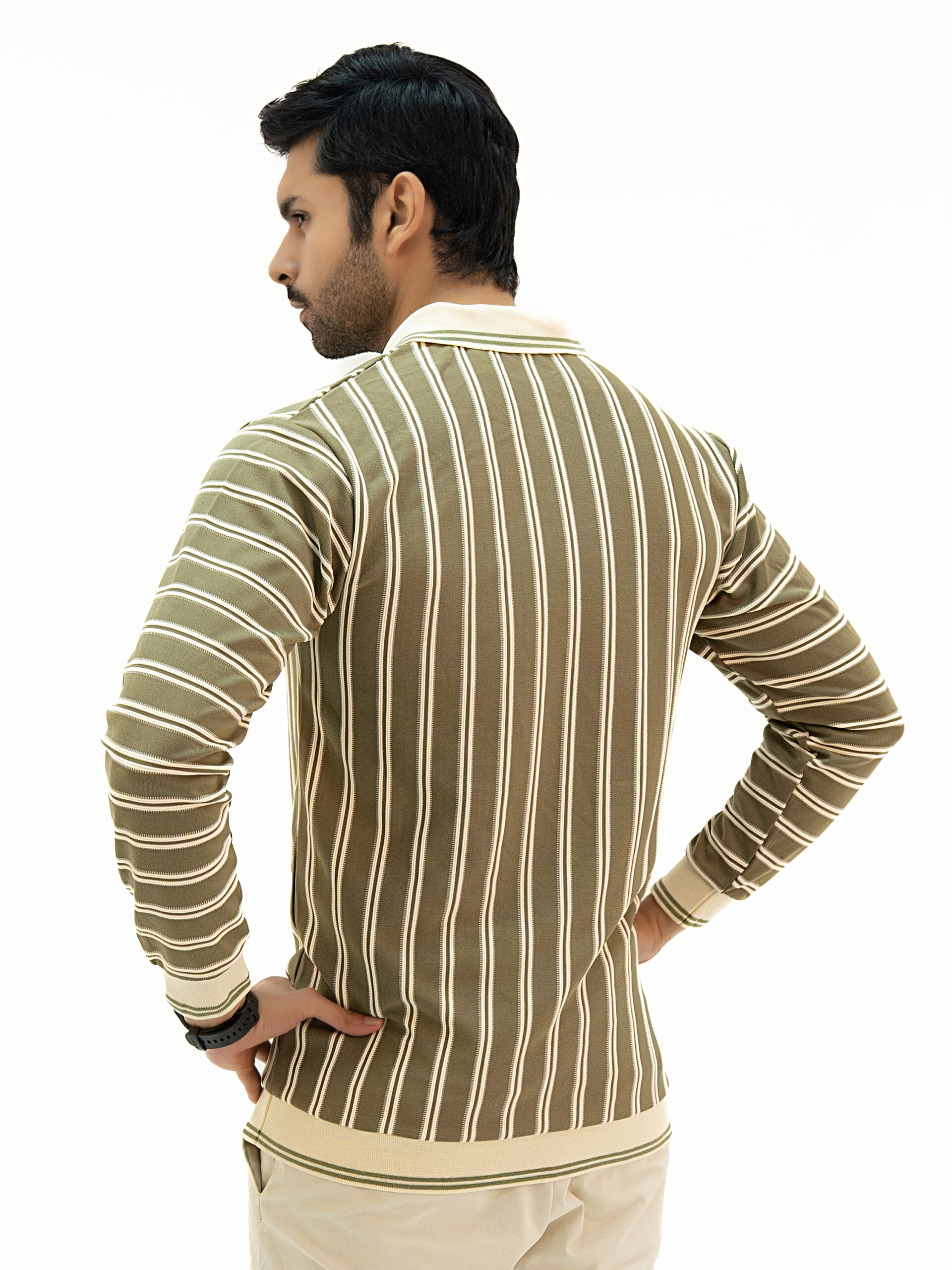 06 Men’s Full Sleeve Sweatshirt with Collar & Zip – Premium Winter Wear OLD MONEY - Image 2